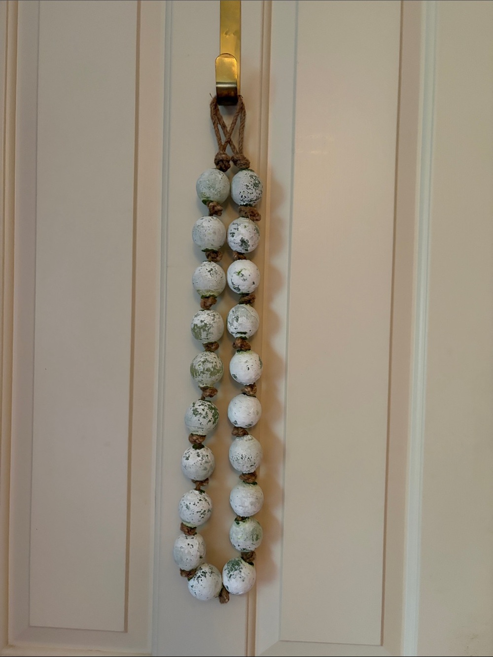 Decorative White and Green Bead Garland Wall Hanging